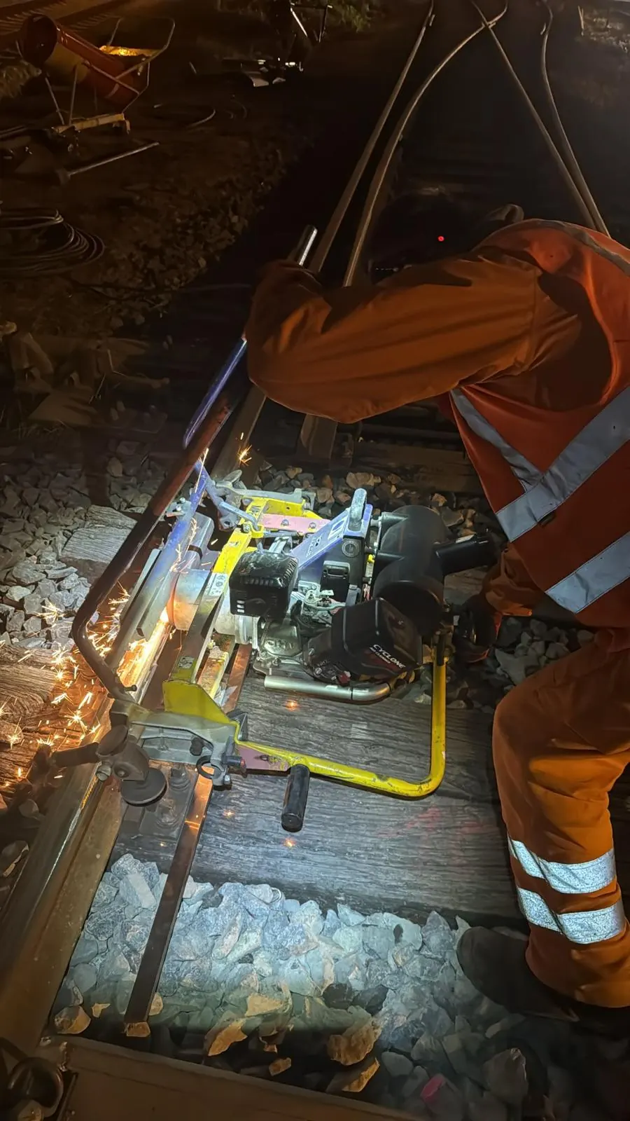 Schienenarbeit auf der Strecke